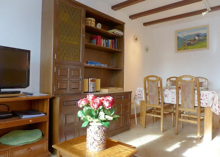 Appartamento Barzettes-vacances B 455- Entree N-16 By Interhome