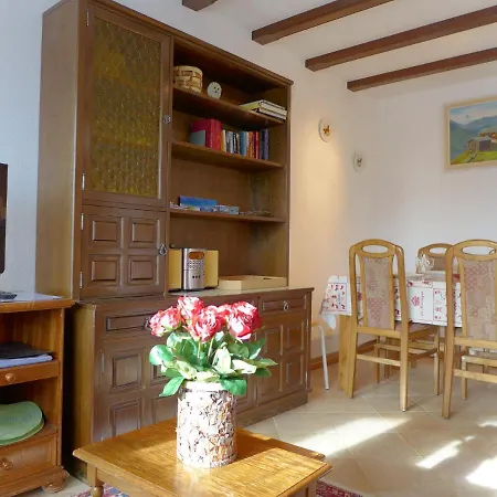 Apartment Barzettes-vacances B 455- Entree N-16 By Interhome